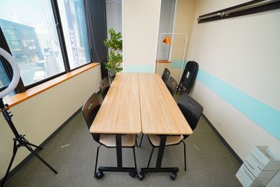 【スカイラークビル貸会議室】 スカイラークビル4階小貸会議室 Room7の室内の写真