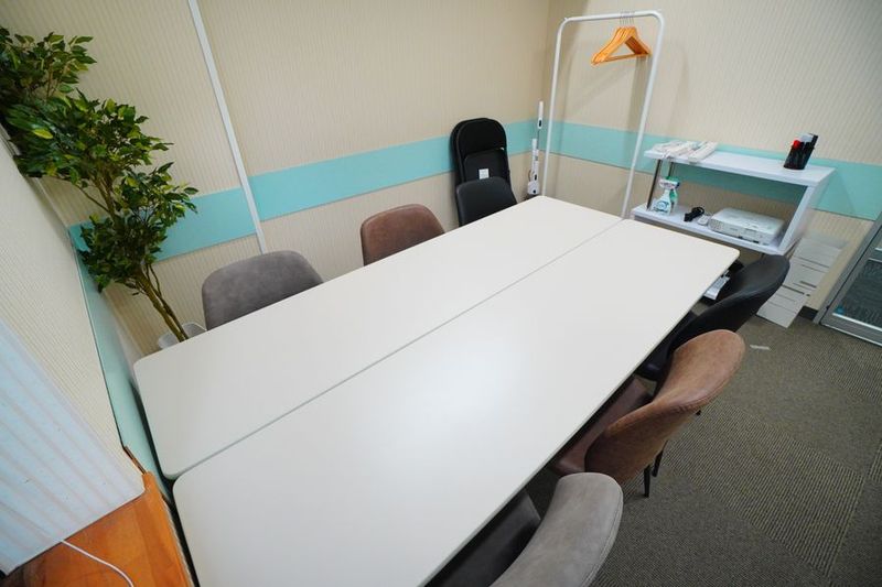 スカイラークビル4階小貸会議室 Room8 - 【スカイラークビル貸会議室】