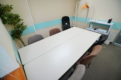 【スカイラークビル貸会議室】 スカイラークビル4階小貸会議室 Room8の室内の写真