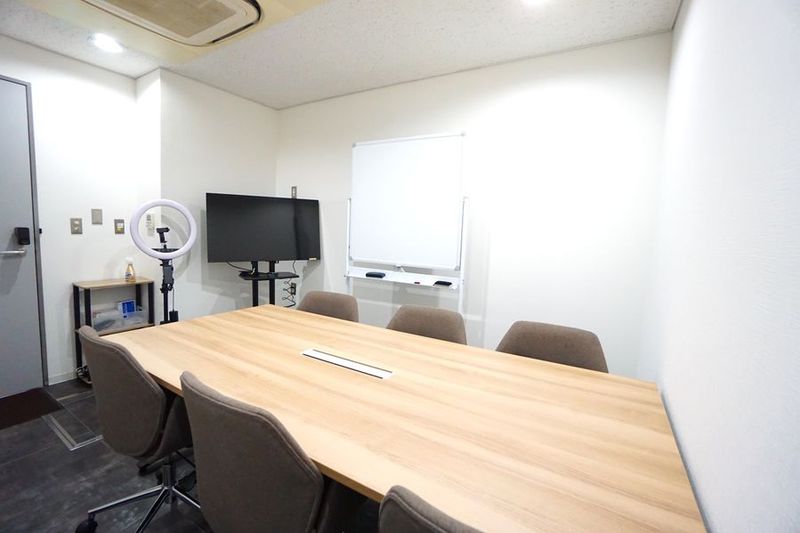 【小田急レンタルスペース　新宿小滝橋通り】 小田急レンタルスペース　新宿小滝橋通りの室内の写真
