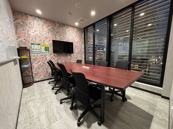 【錦糸町駅徒歩1分】モニター・フリードリンク付き8名会議室（Room B）※予約時間前は入室不可 - いいオフィス錦糸町