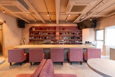 渋谷駅付近のおしゃれなBARです✨
撮影等のご相談も多く頂いております📸 - Relax BAR 円山町 Relax BAR 円山町｜イベント・撮影利用📸の室内の写真