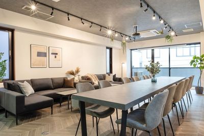 688_グランスター新宿御苑 レンタルスペースの室内の写真