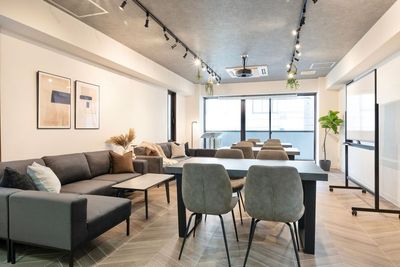 688_グランスター新宿御苑 レンタルスペースの室内の写真