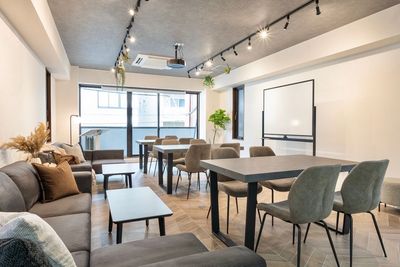 688_グランスター新宿御苑 レンタルスペースの室内の写真