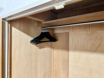 貸し会議室ユニエル三島 【三島駅徒歩4分】完全個室！備品全て無料！貸会議室三島Cの室内の写真