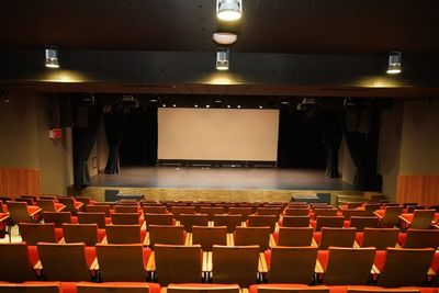 劇場・観客席側から - 熊本マンガアーツ 熊本マンガアーツ（劇場・149席）の室内の写真