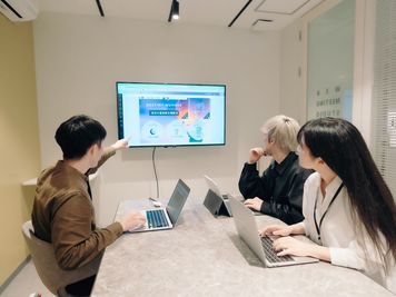 【大宮駅チカ!】綺麗で充実した設備の会議室✨Wi-Fi完備で打ち合わせなどに最適♪ - ととのい＋plus