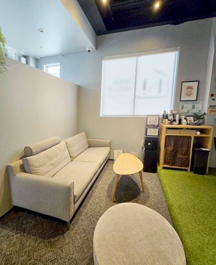 高性能シミュレーション室内ゴルフ・レンタルスペース - シミュレーション室内ゴルフ　「NOE GOLF Lounge」