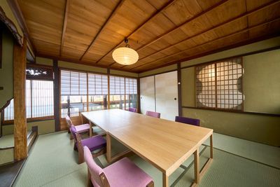 ［3階会議室］京都の五花街・宮川町に佇む京町家をリノベーション！京都の風情を感じながら仕事した後は１階のパブでクラフトビールも◎ - SIGHTS KYOTO
