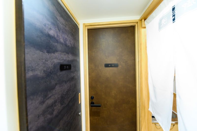 A-2室 - BOOK&OFFICE 文悠