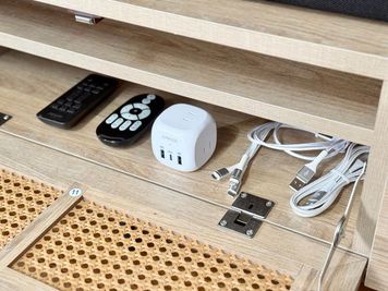 各種スマホにタイプした充電ケーブル、電源タップ、延長ケーブルがございます。 - nuage 宇都宮 nuage 宇都宮 🌸オープン記念セール実施中🌸の設備の写真