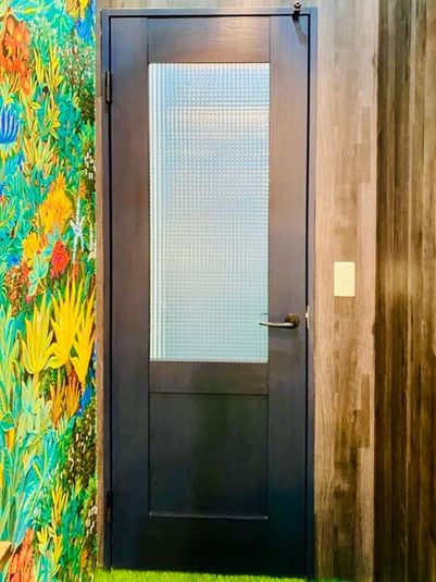 谷町九丁目駅徒歩1分！1名専用ブース✨作業や勉強に最適 ♪ - セルフカフェ谷町九丁目店