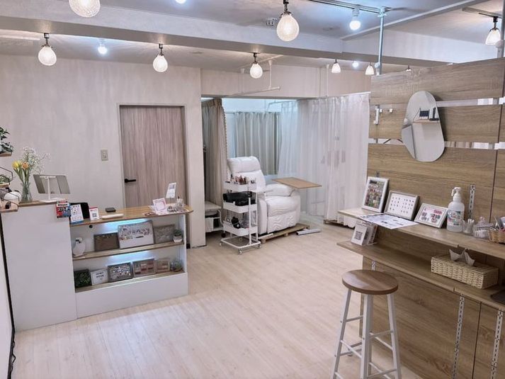 レンタルサロン　ネイルスペース - minoriba_eye新宿御苑前駅南店