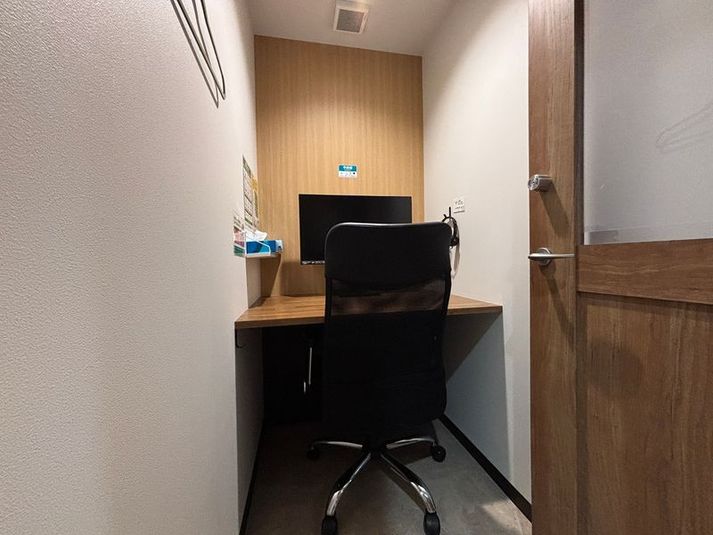 【目黒駅徒歩1分】1名個室(ブース12) - いいオフィス目黒