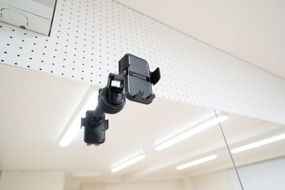 スマホホルダー - 完全個室｜パルスダンススタジオ西日暮里 パルスダンススタジオ西日暮里の設備の写真