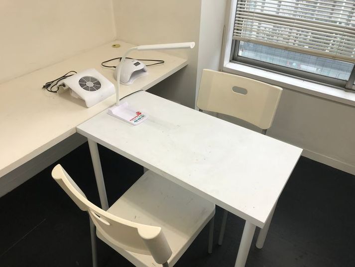 都心で最安値！１時間５００円の激安ネイルサロン！夜景を見ながら！ - 貴方の店グループ