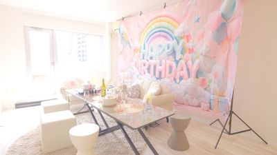 明るい室内でパーティや推し活、撮影ができます♪ - Free lounge LUNER【ルナー】栄 FreeLounge Luner[ルナー]栄の室内の写真