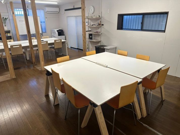 【東高円寺にあるコワーキングスペース】完全個室のテレカンブースB - ミライノベース