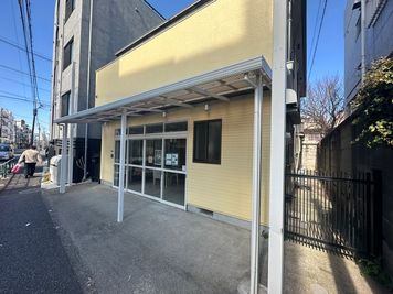 ミライノベース 【東高円寺にあるコワーキングスペース】完全個室のテレカンブースBの外観の写真