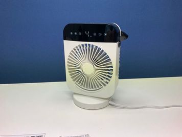 卓上冷風機
中型冷風機の他に用意いたしました。ミストも出せます - 🌈 【ライステラス🌾】 🎦【ライステラス🌾新宿】シネマ鑑賞にも🌙の設備の写真