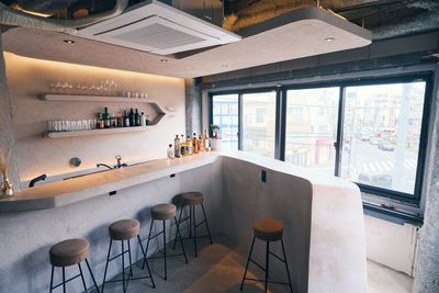 学芸大学駅付近のお洒落なBARです✨
撮影利用も可能です📸 - Relax BAR 学芸大学 Relax BAR 学芸大学｜イベント・撮影利用📸の室内の写真