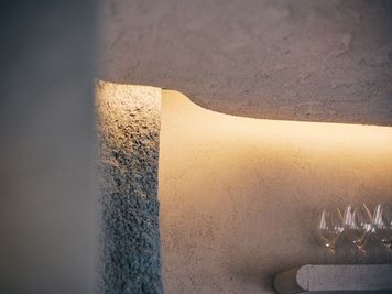 学芸大学駅付近のお洒落なBARです✨
撮影利用も可能です📸 - Relax BAR 学芸大学 Relax BAR 学芸大学｜イベント・撮影利用📸の室内の写真