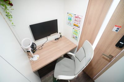 ＜ワークブース町田駅前No.1＞町田駅徒歩2分✨完全個室🚪Wi-Fi📶モニター🖥️電源🔌テレワーク/面接/自習/作業 - 【ワークブース町田駅前】