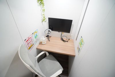 ＜ワークブース町田駅前No.4＞町田駅徒歩2分✨完全個室🚪Wi-Fi📶モニター🖥️電源🔌テレワーク/面接/自習/作業 - 【ワークブース町田駅前】