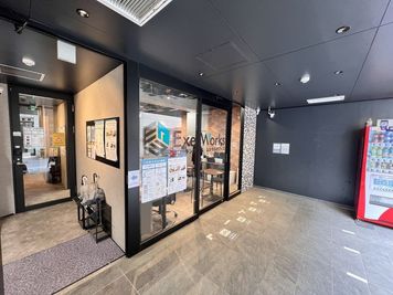 月額会員様専用駐輪場 - ExeWorks上野 【モニターあり】3001完全個室の外観の写真