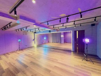 Aスタジオ - Dubwayレンタルダンス小岩 【✨NEWOPEN割引✨】小岩駅シャポーから徒歩4分のスタジオAの室内の写真