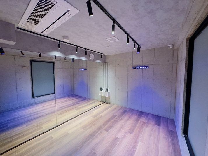 Bスタジオ - Dubwayレンタルダンス小岩 【✨NEWOPEN✨】小岩駅シャポーから徒歩4分のスタジオBの室内の写真