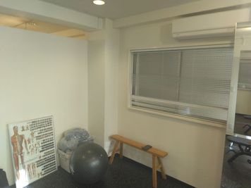 minoriba_渋谷三丁目徒歩橋店　 レンタルジムの設備の写真