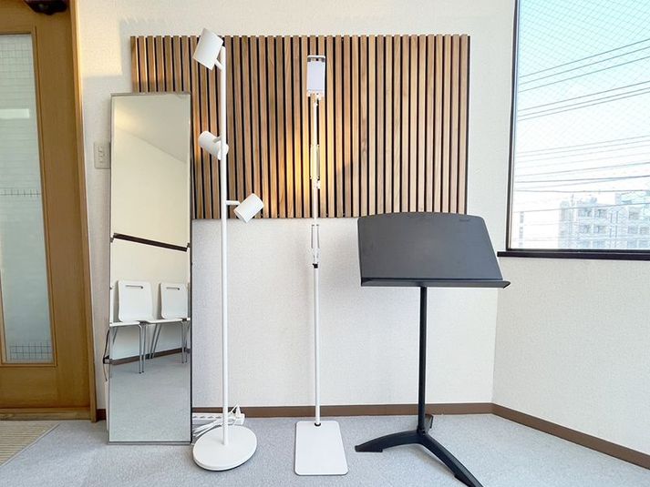 スタジオコモド - スタジオコモド