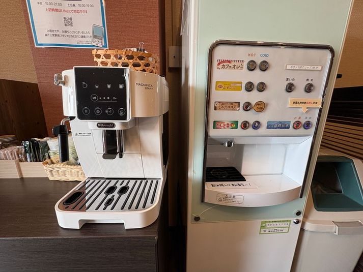 勉強カフェ神戸三宮駅前スタジオの個室ブース直予約(B-Room) - 勉強カフェ神戸三宮駅前駅前スタジオ