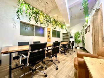 軍艦ビル-103室　新宿・歌舞伎町・駅近1分・職安通り 新宿・歌舞伎町・駅近1分・職安通り・軍艦ビル-103室の室内の写真