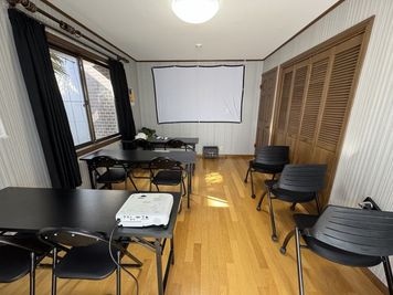 Artview会議室 Artviewスタジオの室内の写真