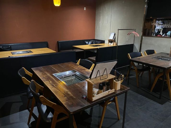 カラオケ付き個室　10名様まで - やき肉堀江酒場　個室カラオケ