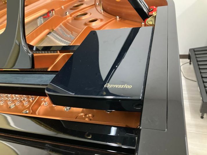 グランドピアノの演奏ができるスペース - 長崎ココウォークセンター