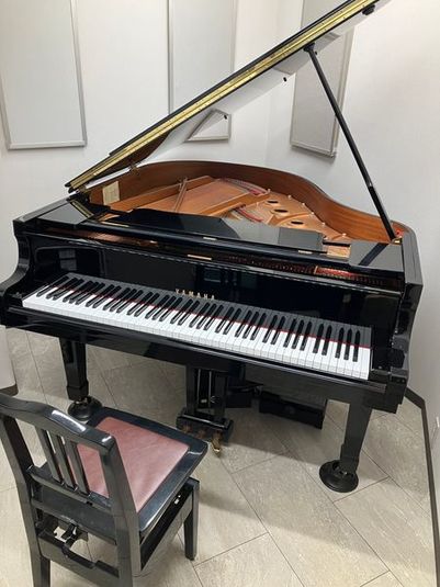 グランドピアノの練習ができるスペース - 長崎ココウォークセンター