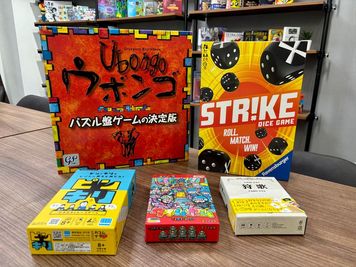 新たにボードゲームを5個追加しました！🧩🎲 - ボードゲームスペースChiratto_心斎橋 100種類以上のボードゲームを楽しめるオトナの秘密基地🎮✨の設備の写真