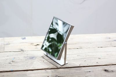 卓上ミラー1点
（裏面5倍） - misc. ギャラリーmisc. / 多目的スペースmisc.の設備の写真