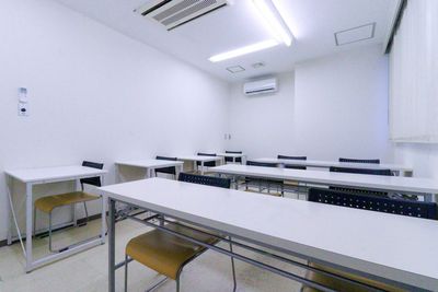 ふれあい貸し会議室 心斎橋DH ふれあい貸し会議室 心斎橋Cの室内の写真
