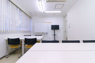 ふれあい貸し会議室 心斎橋DH ふれあい貸し会議室 心斎橋Cの室内の写真