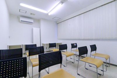 ふれあい貸し会議室 心斎橋DH ふれあい貸し会議室 心斎橋Cの室内の写真