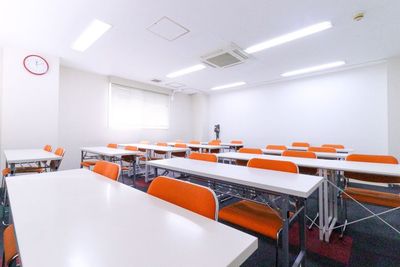 ふれあい貸し会議室 心斎橋DH ふれあい貸し会議室 心斎橋Dの室内の写真