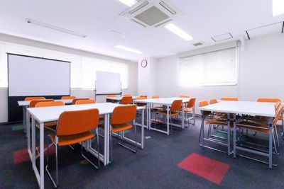 ふれあい貸し会議室 心斎橋DH ふれあい貸し会議室 心斎橋Dの室内の写真