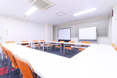 ふれあい貸し会議室 心斎橋DH ふれあい貸し会議室 心斎橋Dの室内の写真
