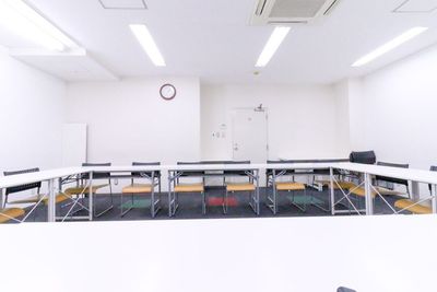 ふれあい貸し会議室 心斎橋DH ふれあい貸し会議室 心斎橋Eの室内の写真