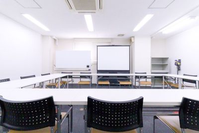ふれあい貸し会議室 心斎橋DH ふれあい貸し会議室 心斎橋Eの室内の写真